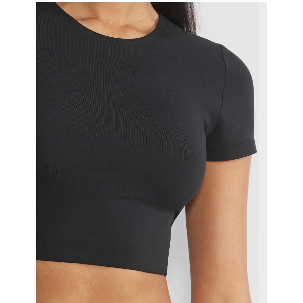 Aritzia Babaton Contour Cropped T-Shirt Short Sleeve Crew Neck‎ Black Womens XS